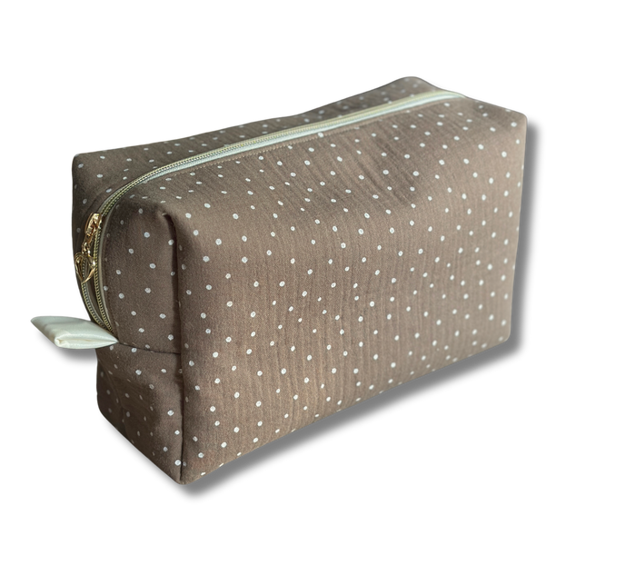 Trousse de toilette XL gaze de coton brodée et personnalisée Taupe à pois – Edenelle création