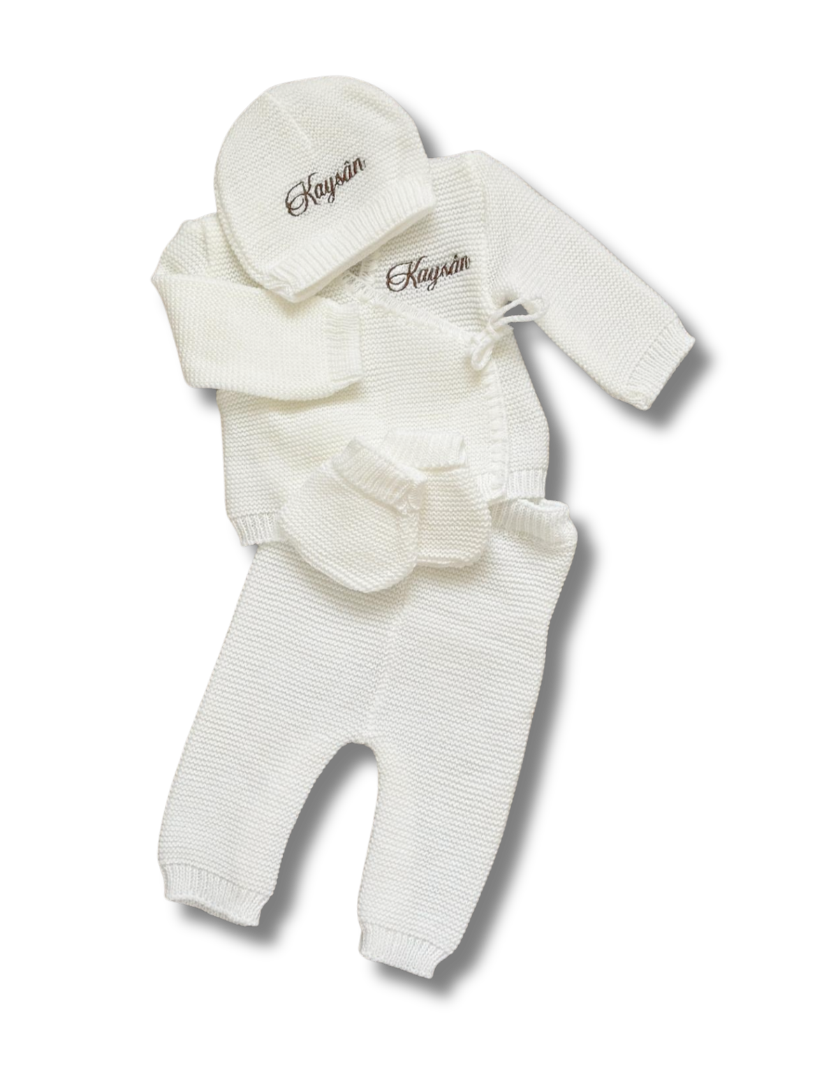 Tenue brassière maille 4pcs blanc personnalisée brodé personnalisé au prénom de bébé — Edenelle Créati