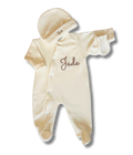 Tenue de naissance 3pcs personnalisée - Velours crème brodé personnalisé au prénom de bébé — Edenelle 
