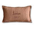 Coussin gaze de coton personnalisé - Cacao brodé personnalisé au prénom de bébé — Edenelle Création