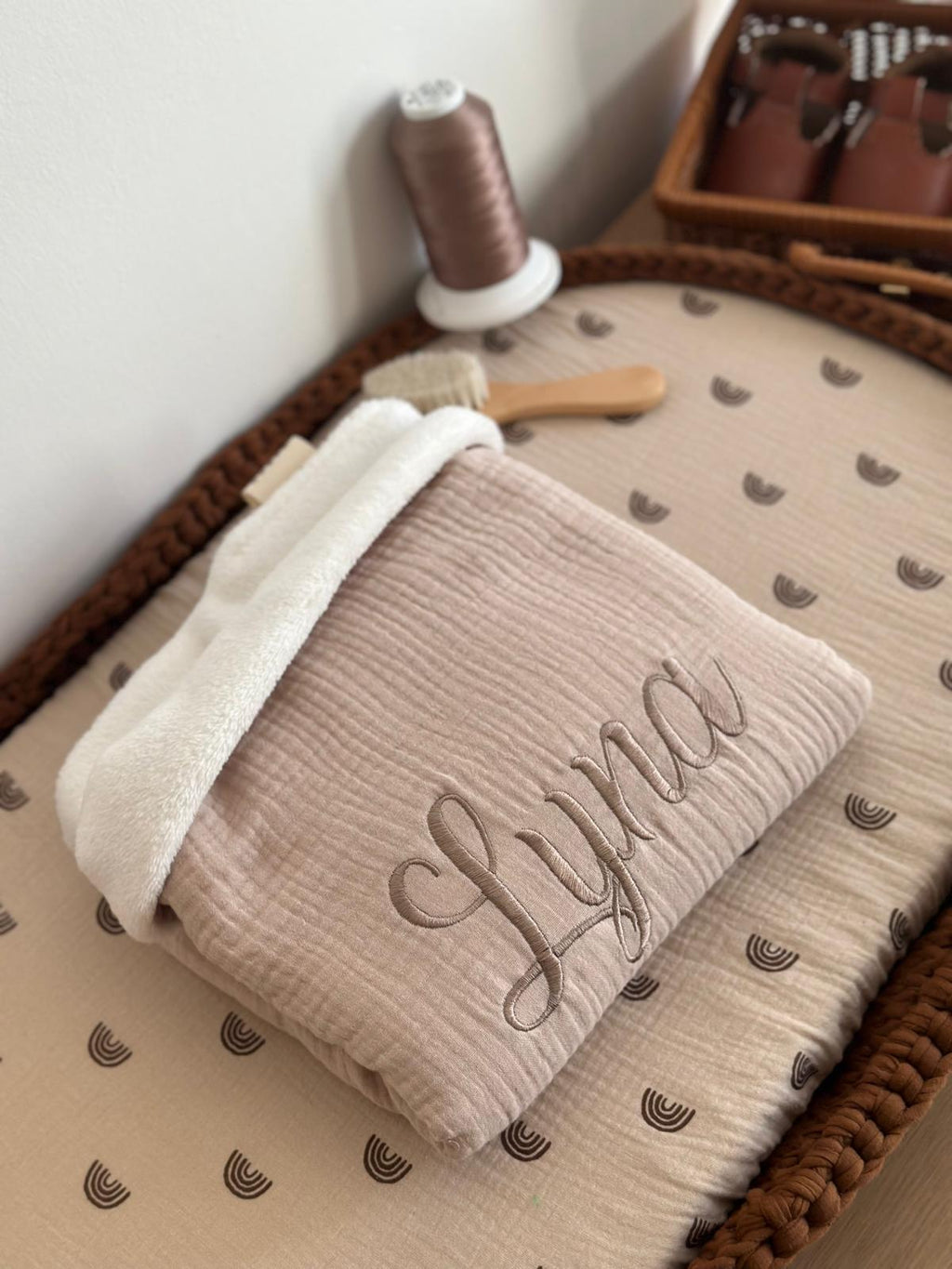 Couverture Douillette Beige et Ecru personnalisée