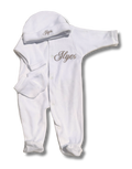 Tenue de naissance 3pcs personnalisée - Velours blanc brodé personnalisé au prénom de bébé — Edenelle 