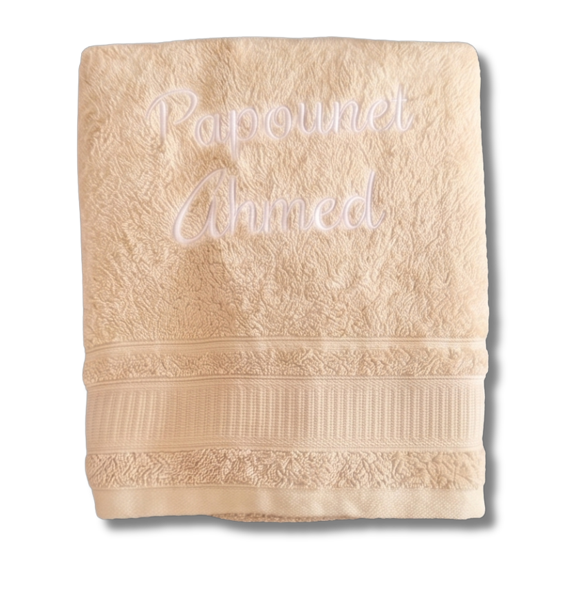Serviette de bain adulte beige - Premium brodé personnalisé au prénom de bébé — Edenelle Création