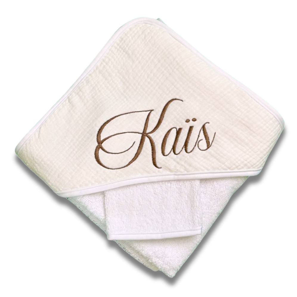 Cape de bain personnalisée - Gaze de coton ecru brodé personnalisé au prénom de bébé — Edenelle Créati